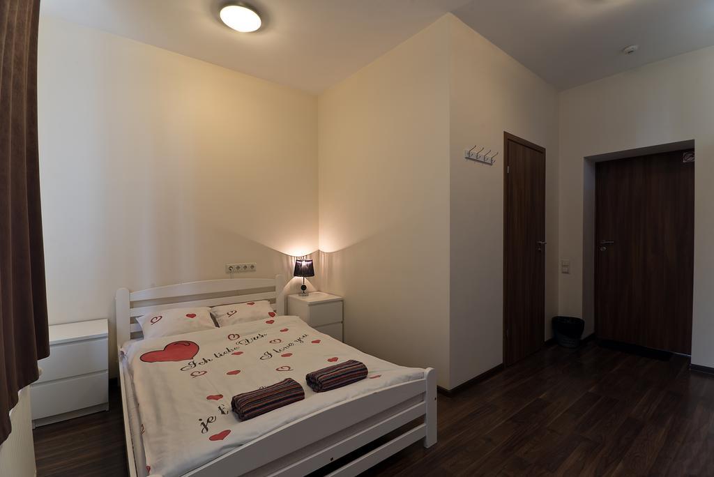 Happy Hotel Riga Esterno foto