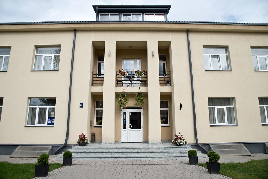 Happy Hotel Riga Esterno foto